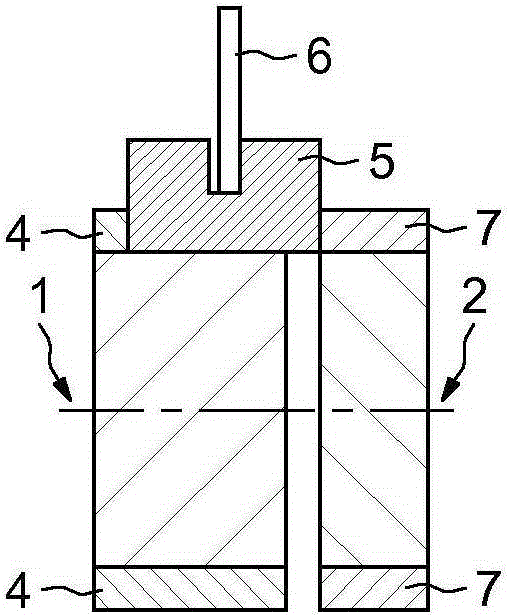 Method and corresponding device for coupling a shaft of an electric motor with a wheel shaft of an electrically powered or hybrid motor vehicle
