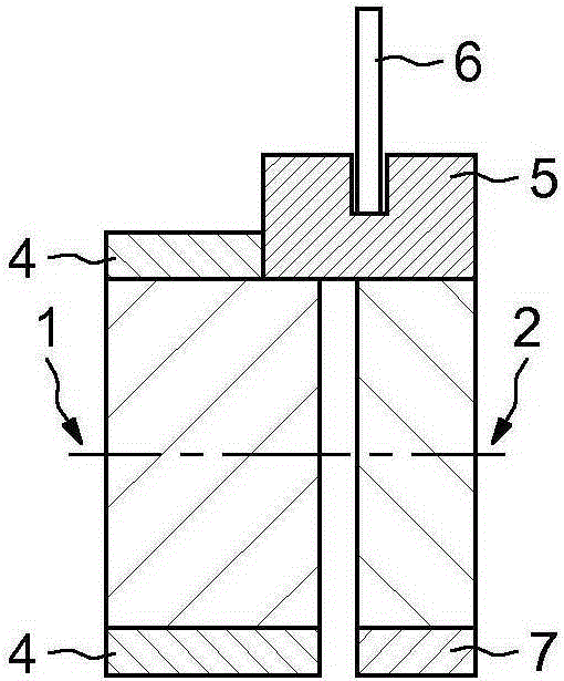 Method and corresponding device for coupling a shaft of an electric motor with a wheel shaft of an electrically powered or hybrid motor vehicle