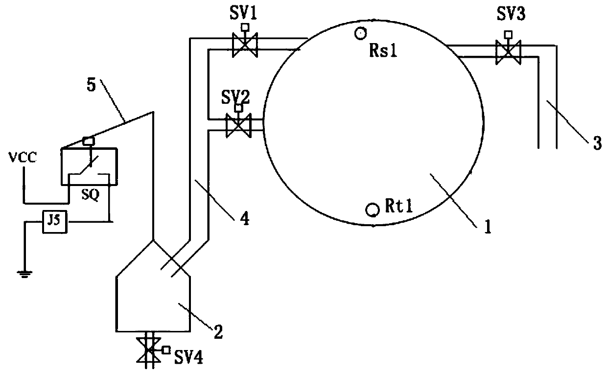 A kind of solar water heater with segmental water supply