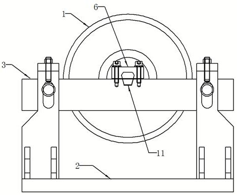 Guide wheel device for rail vehicle and method for adjusting position of guide wheel