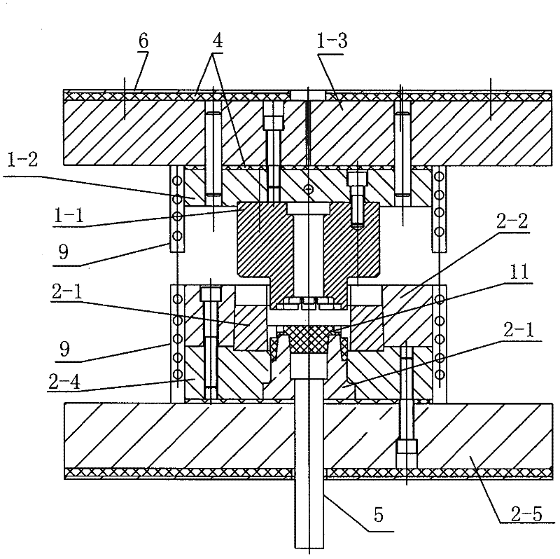 Accurate extrusion mould and method of light alloy stepped workpiece