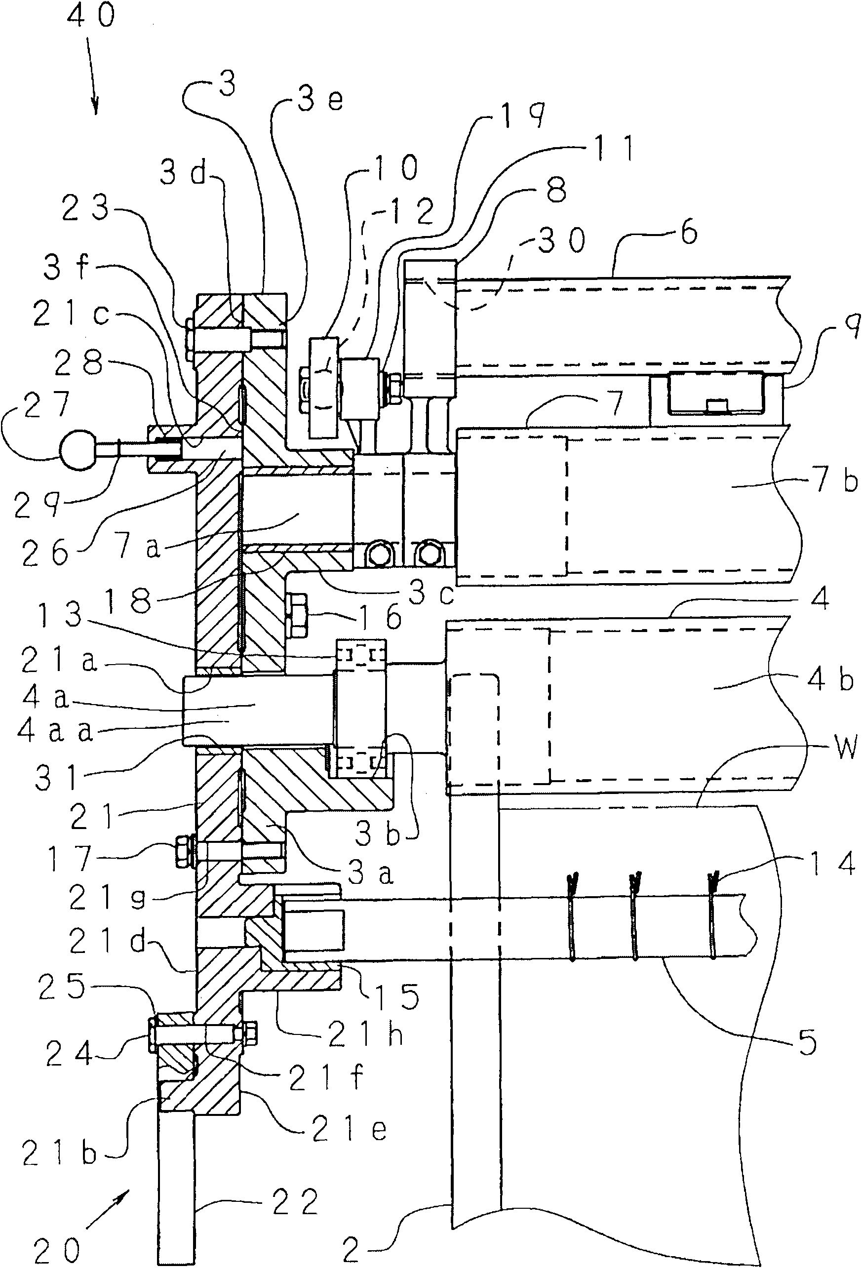 Device for lifting reverse roller of loom