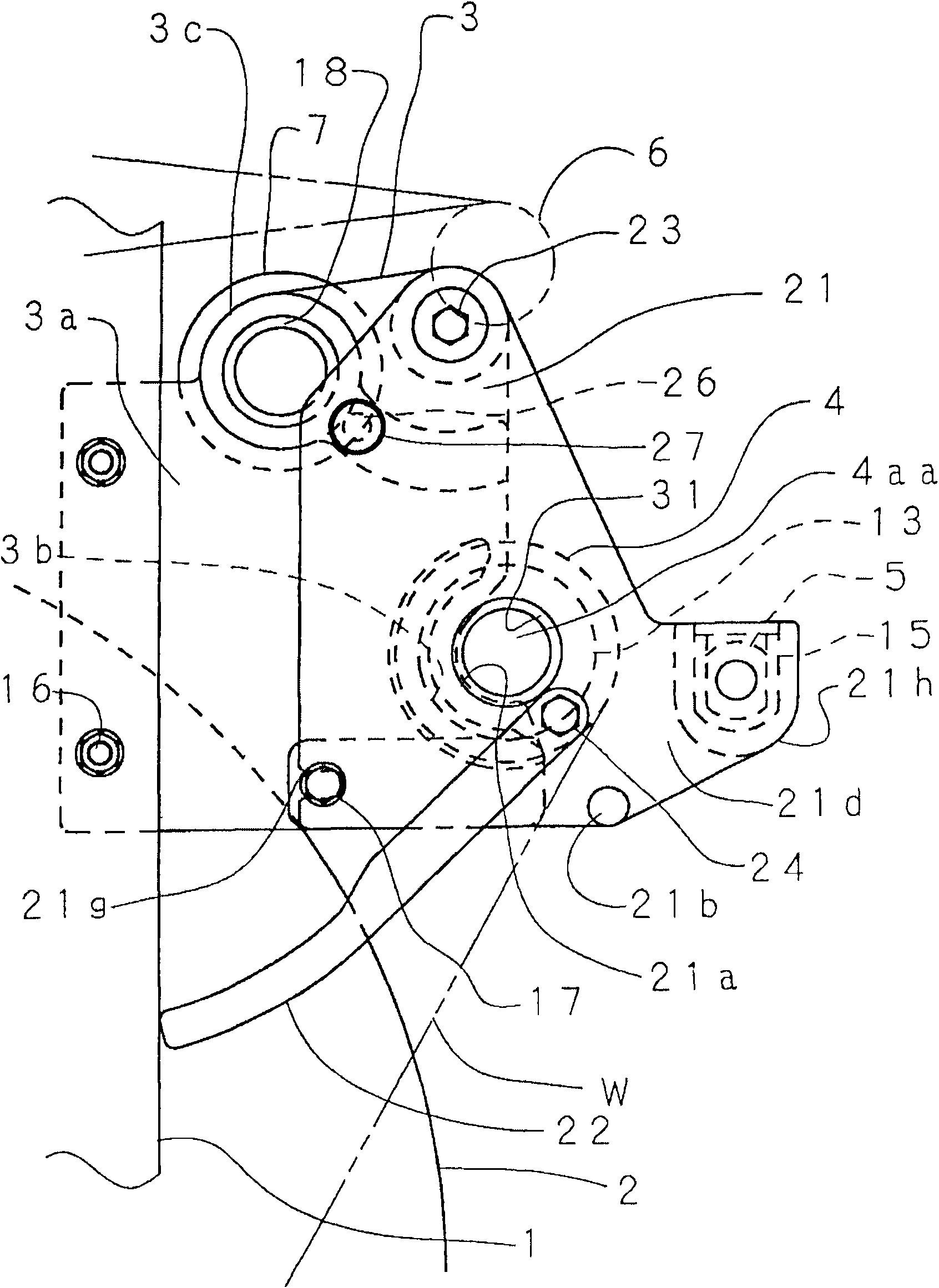 Device for lifting reverse roller of loom