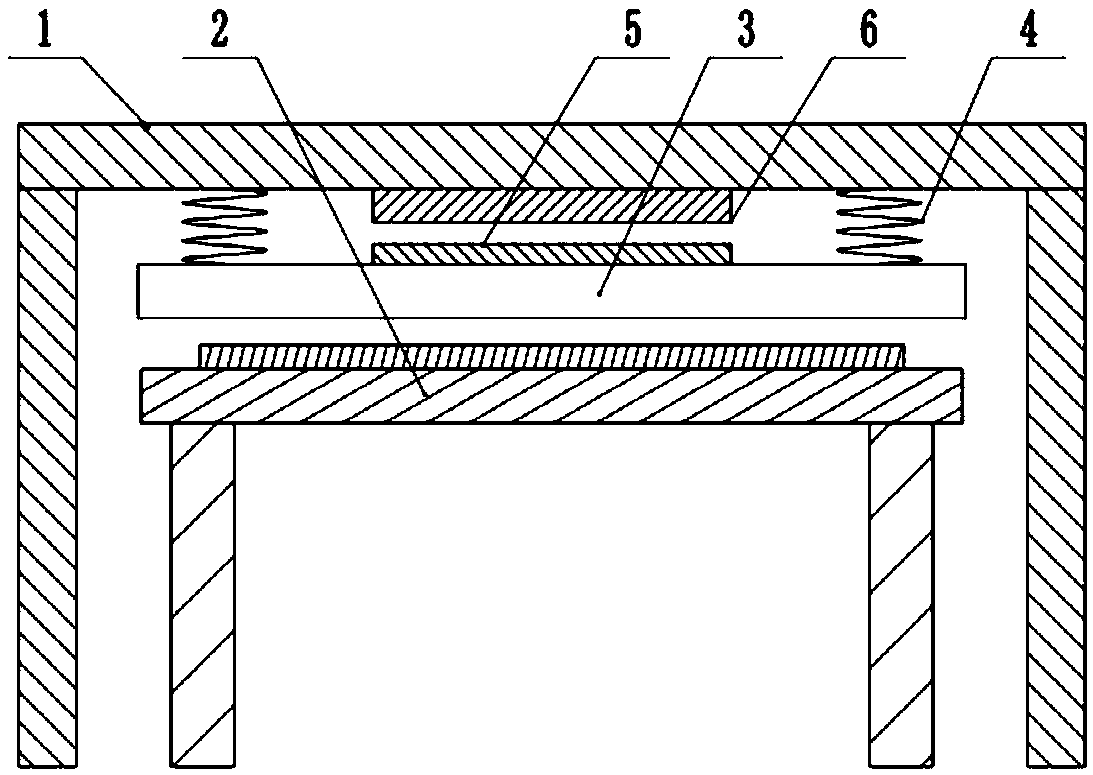 Bamboo pulp board cutting device