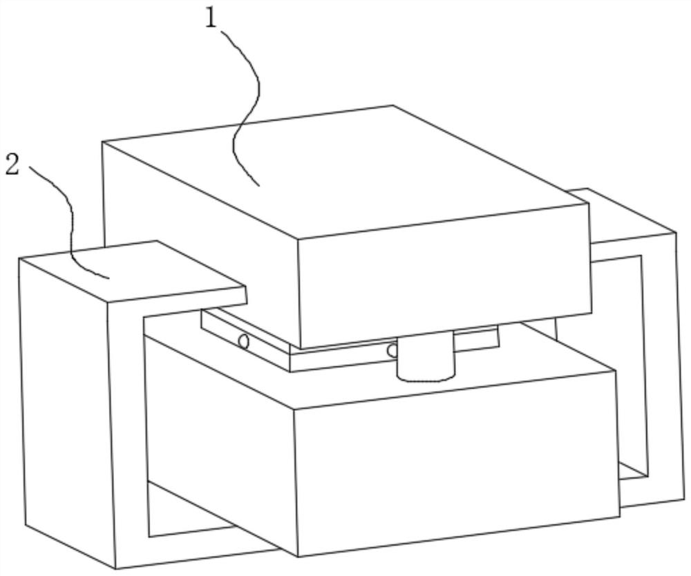 Light plastic well lid processing and forming device and forming method