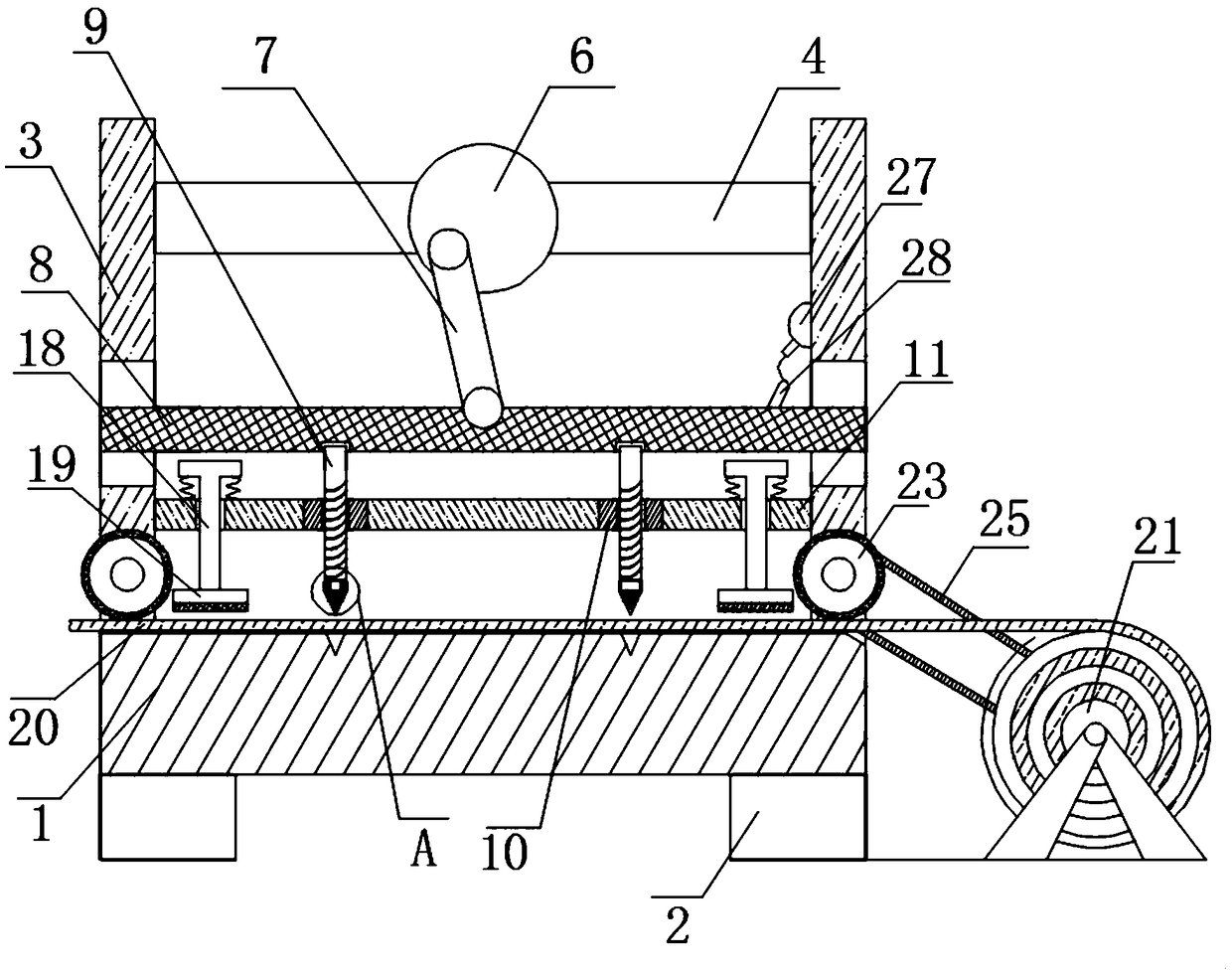 Efficient perforation device for processing shape memory titanium-nickel alloy coiled material