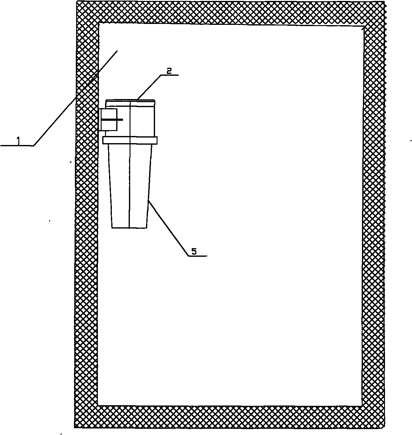 Juicer and refrigerator with same