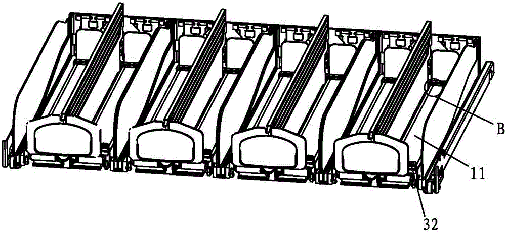 Commodity delivery sensing device for vending machine