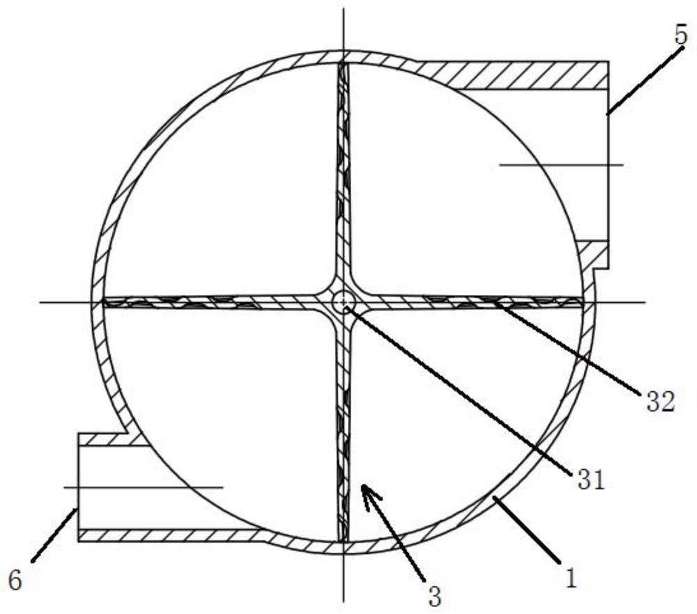 Closed-air crusher for artificial snow making