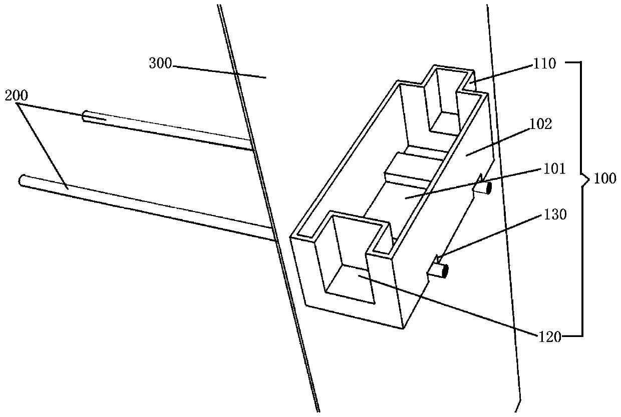 Assembled plant planting tank and use method thereof