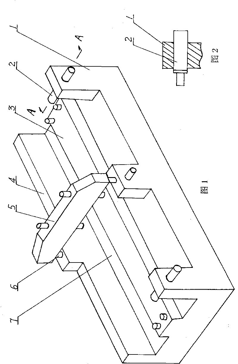 Calibration and detection equipment of vehicle main girder