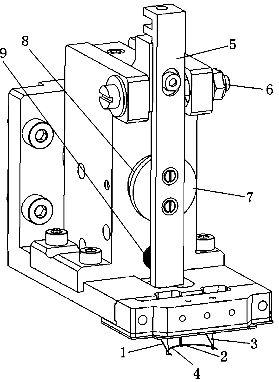 A stress-free operating device for a conductive hairspring