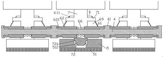 Row seat structure capable of realizing smooth operation