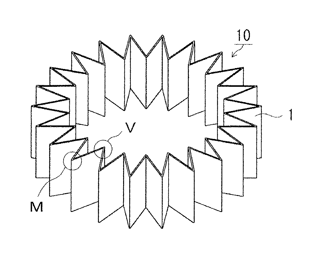 Pleated filter cartridge, ballast water treatment device using same, and ballast water treatment method