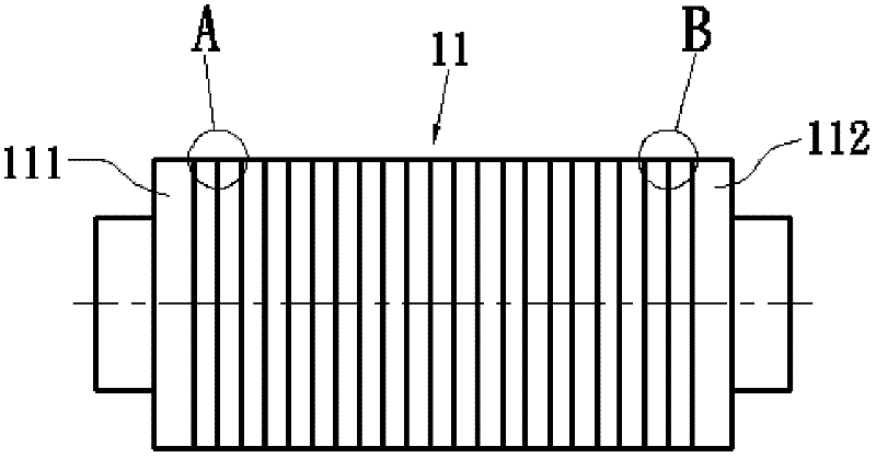 Slot structure of guide wheel of linear cutting machine