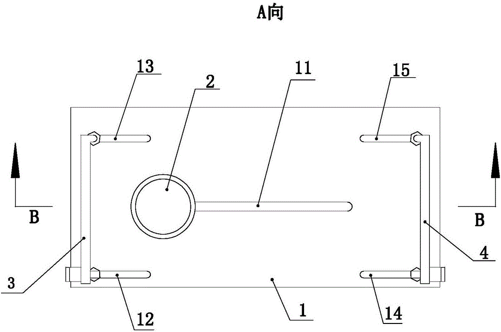 Device for aligning strain clamp and splicing sleeve