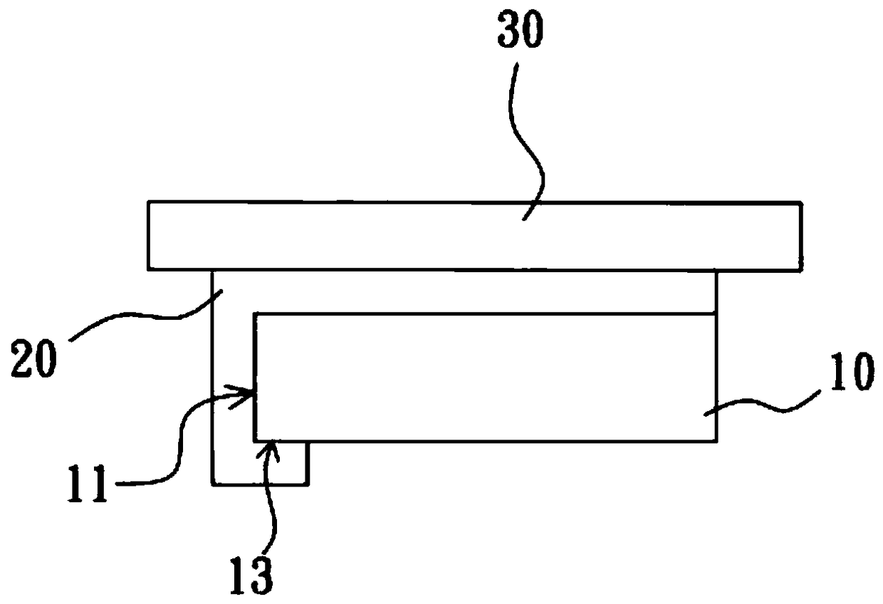 Liquid crystal display device with narrow side frame