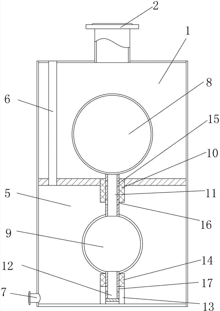 Evaporative vacuum drainer