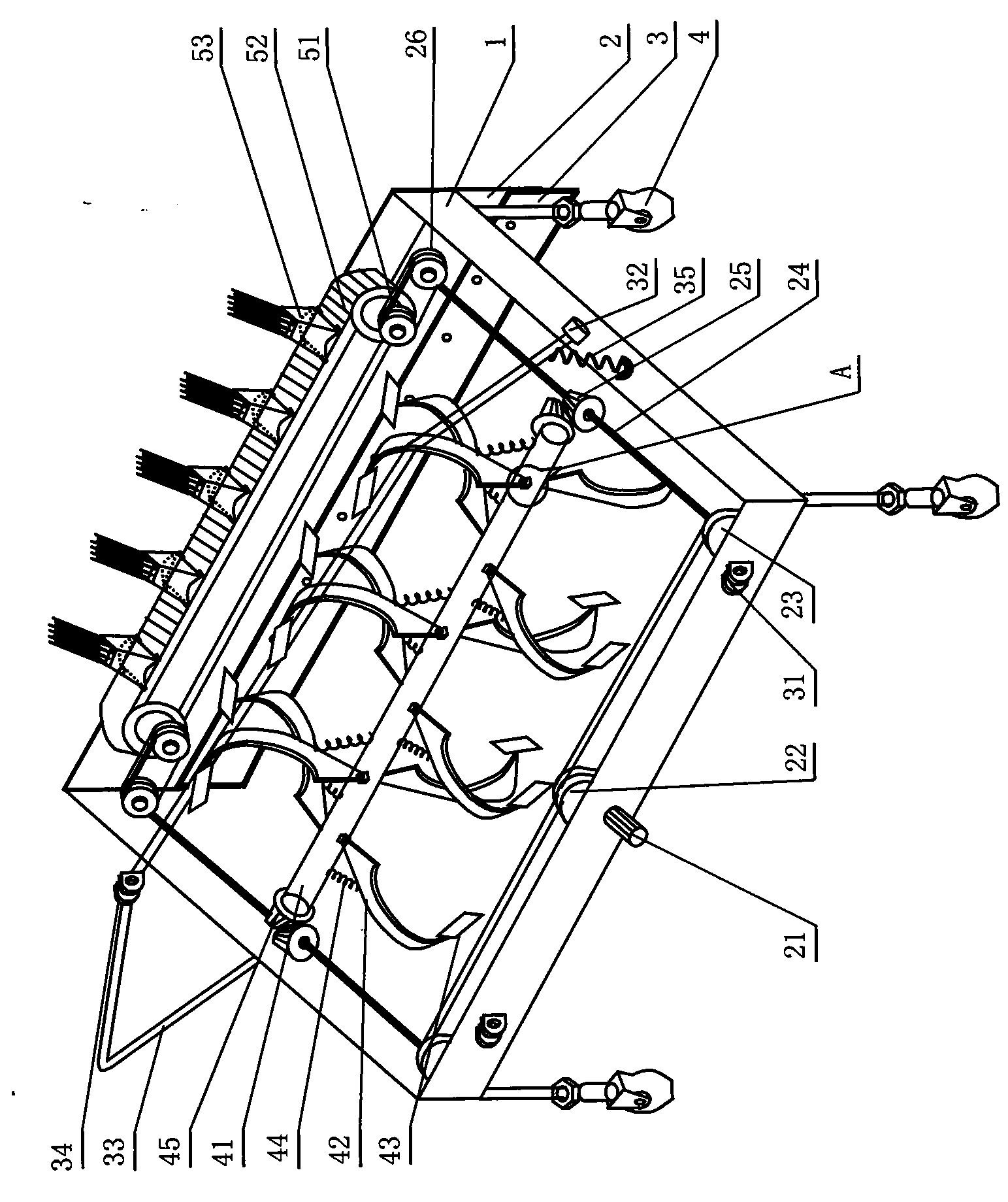 Traction type ice-breaking snow remover