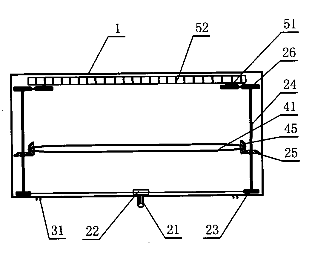 Traction type ice-breaking snow remover