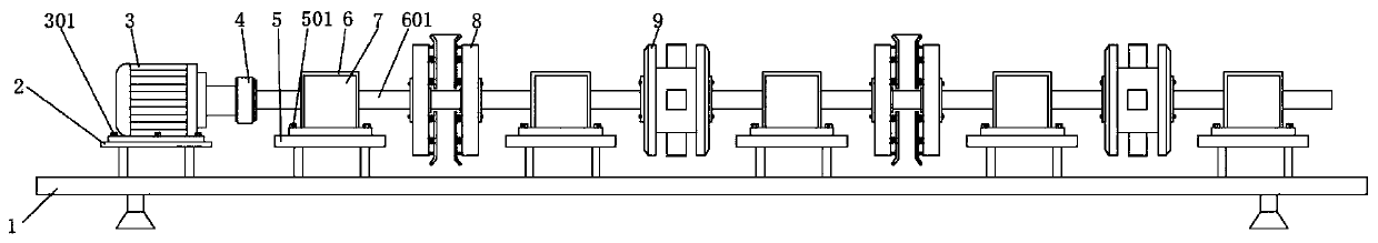 Centrifuging device for concrete pipe pile production jumping prevention