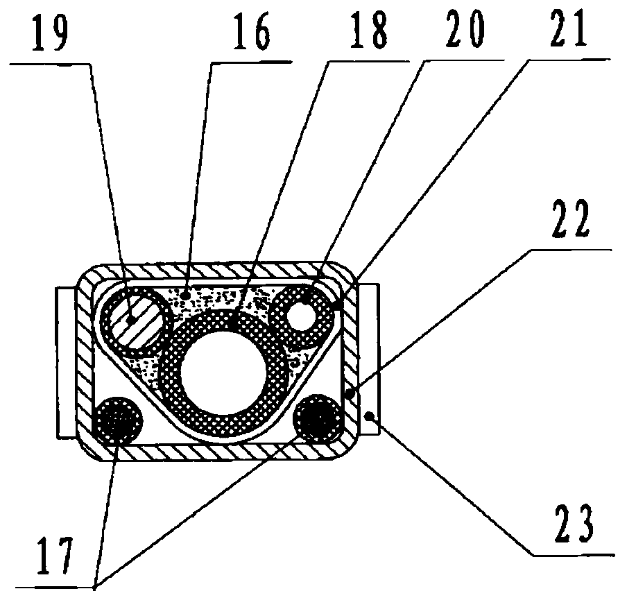 Well drilling wall protection device and method based on rocking vibration pressure rotary spraying