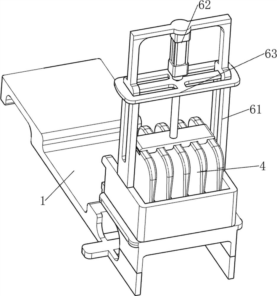 Energy-saving and environment-friendly plastic bottle recycling device