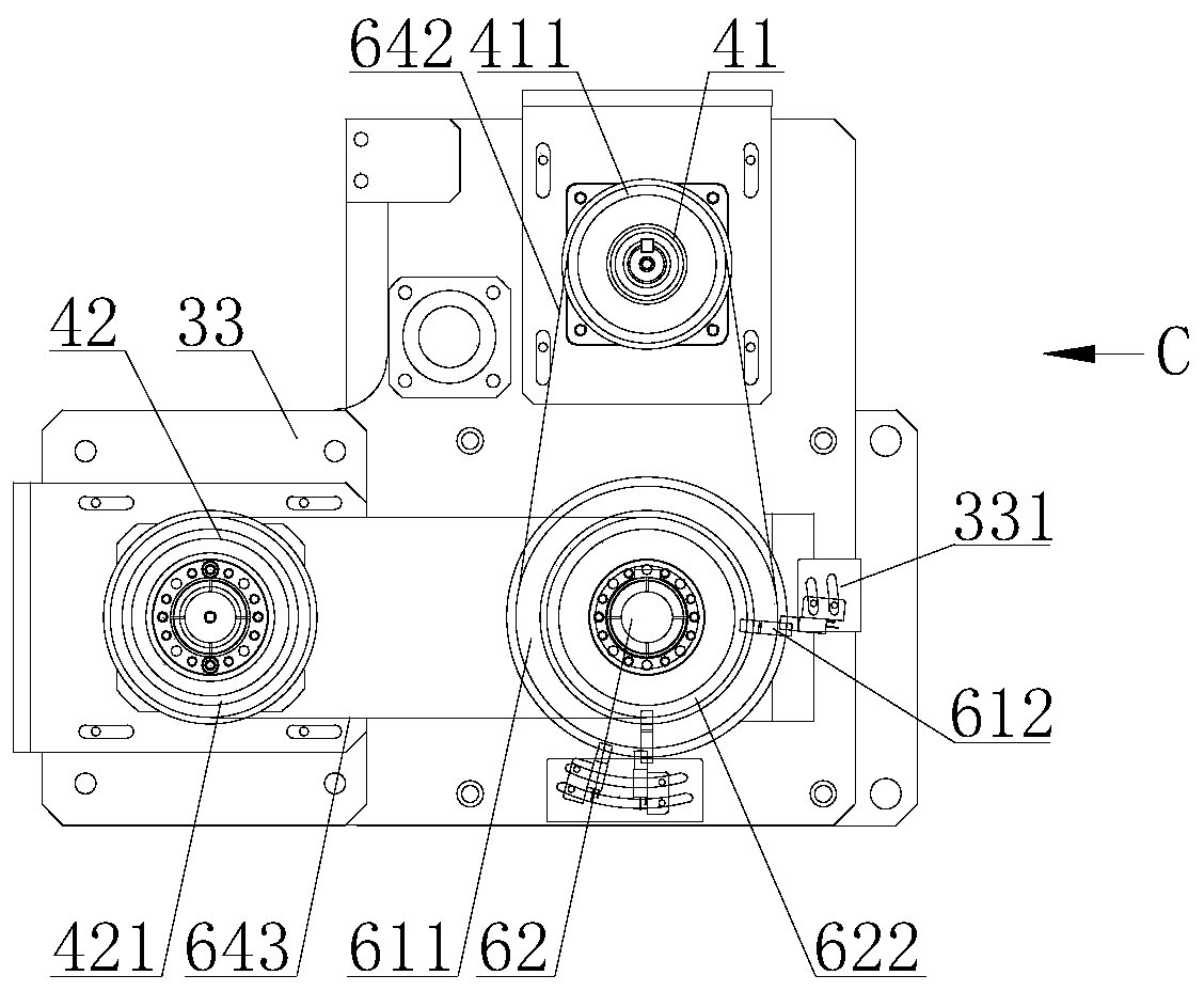 Polishing pad cleaning and washing device