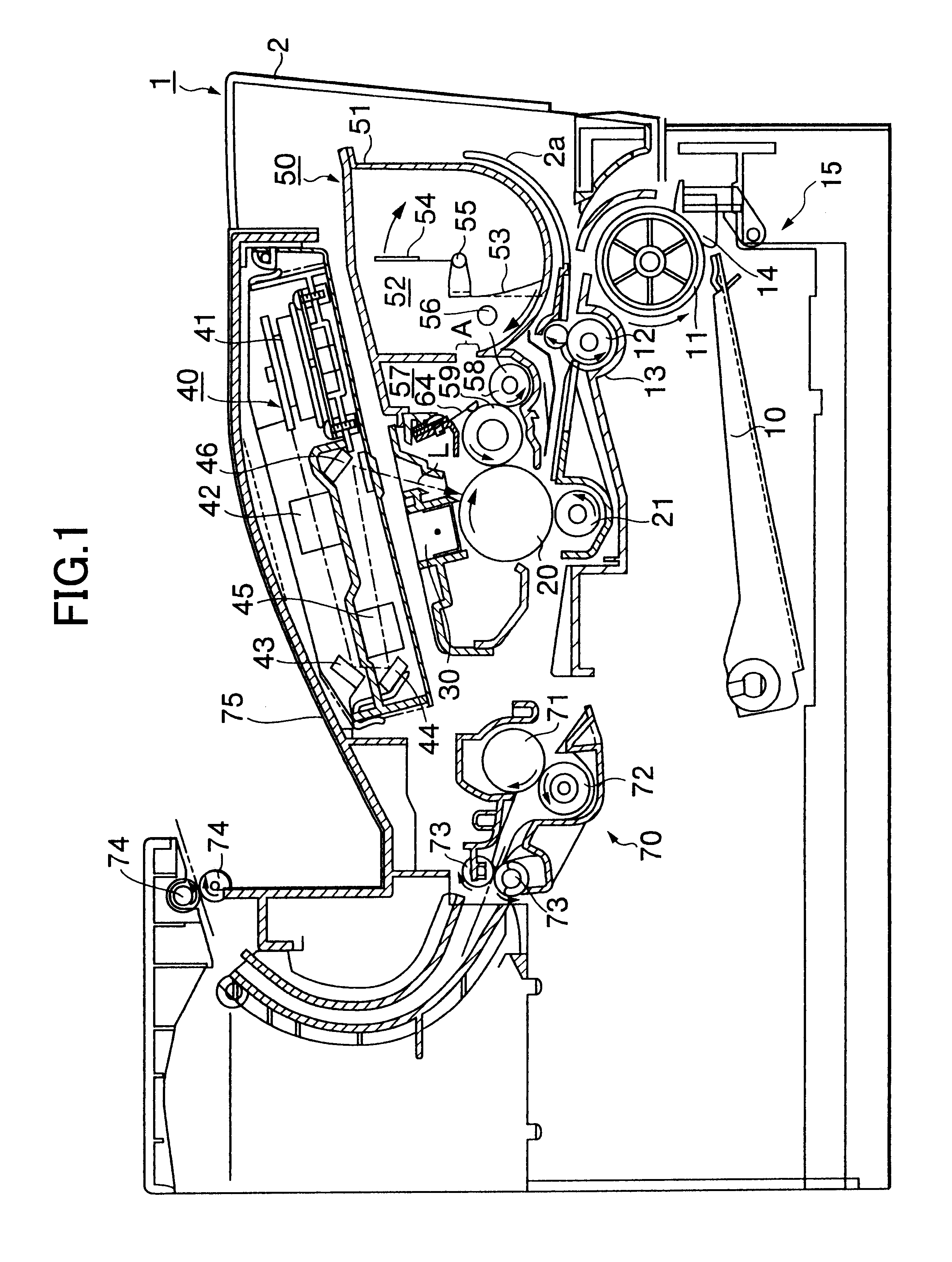 Image developing device with sealing members for preventing toner leakage