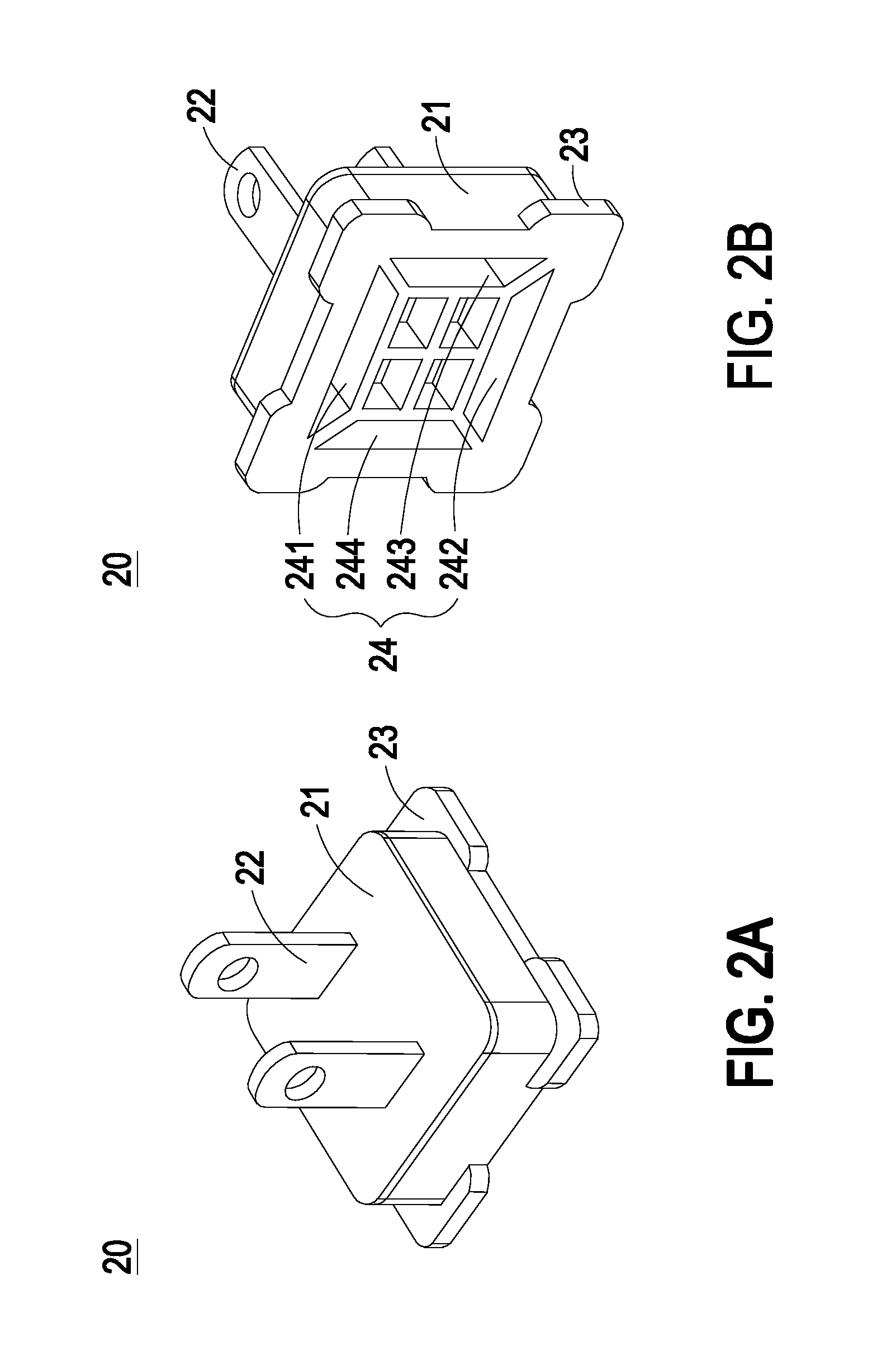 Electronic device with detachable plug capable of changing plugging direction