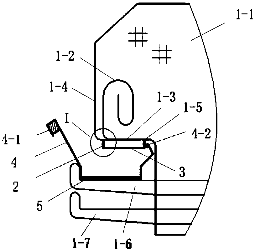 Rabbit cage feeding device and automatic control system thereof