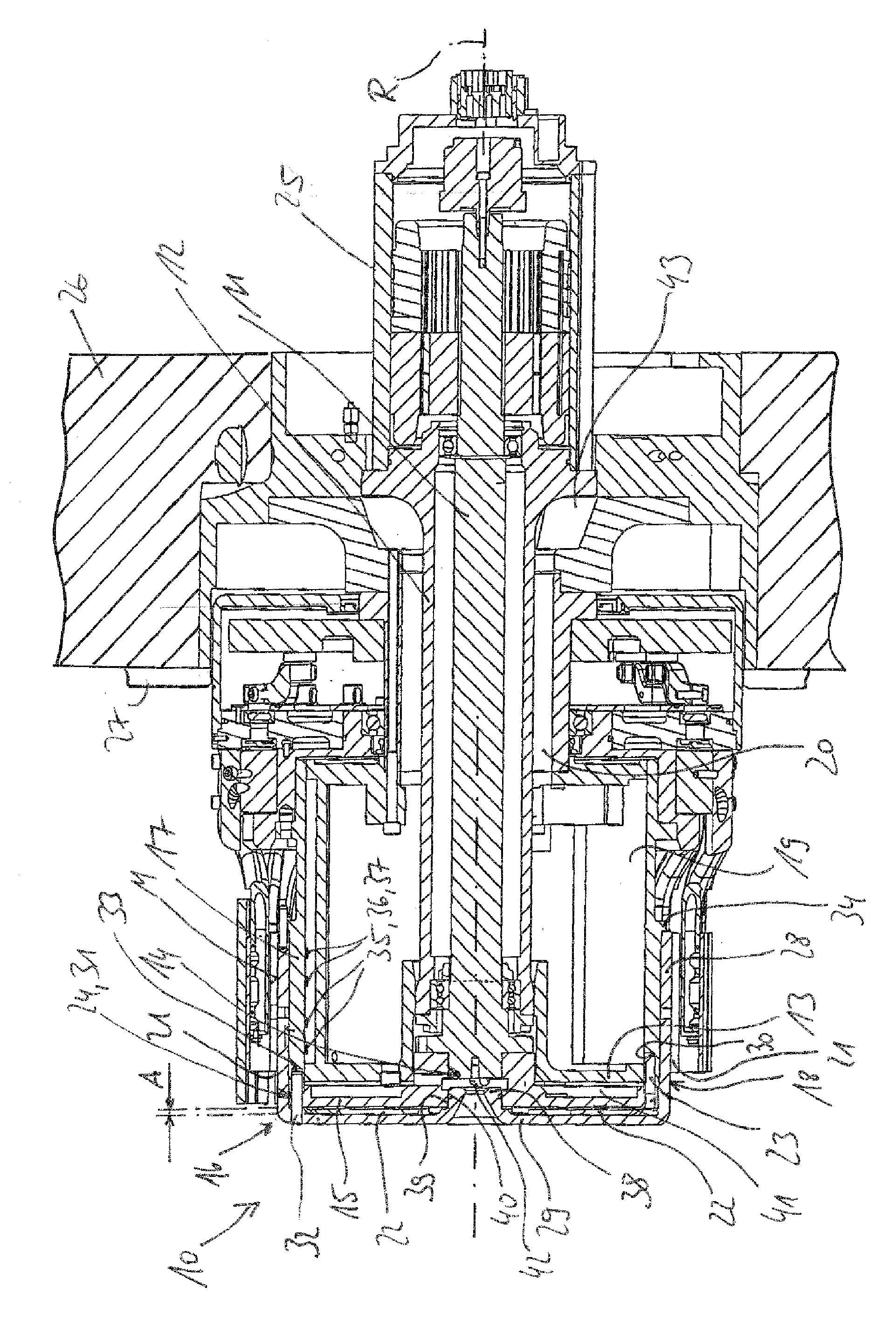 Transport drum for the transverse axial transport of rod-shaped items for the tobacco processing industry