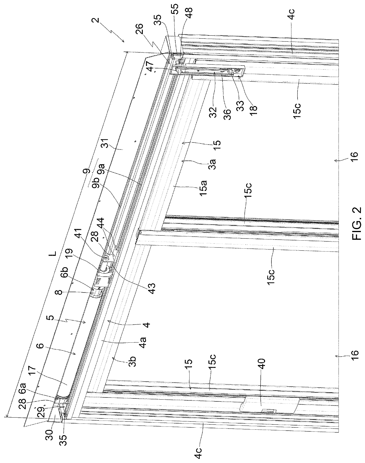 Sliding window for a building, home automation installation comprising such a sliding window and method for controlling the operation of a motorized drive device for such a window