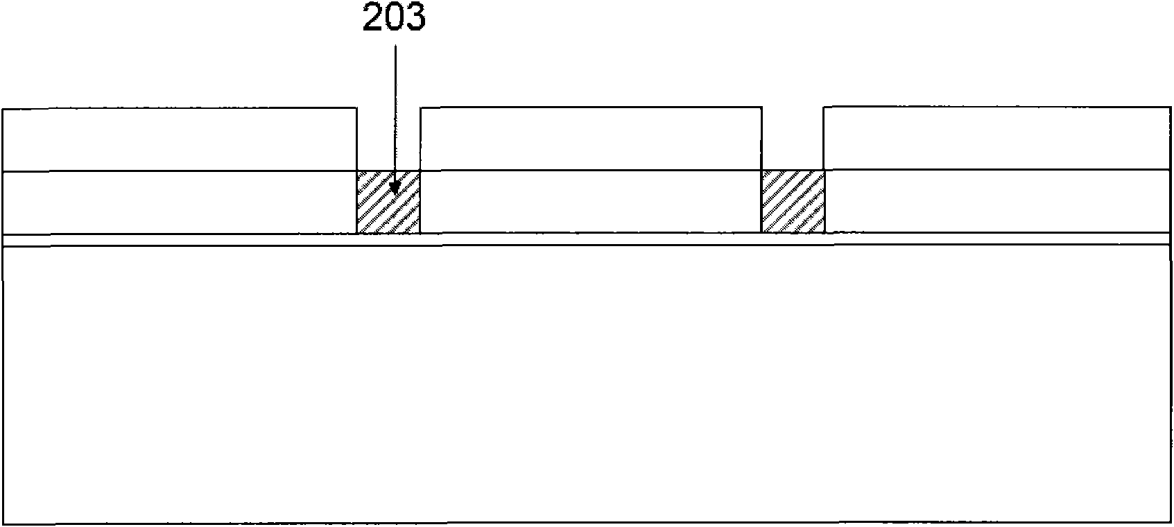 Semiconductor memory device and manufacturing method thereof