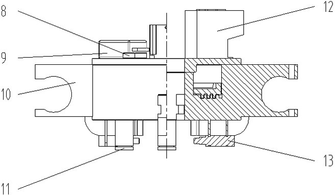 Automatic elevator for sucker rod in oilfield workover operation and use method