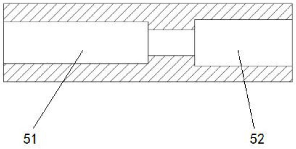 Device and method for preparing metal composite material with coating structure through bidirectional extrusion