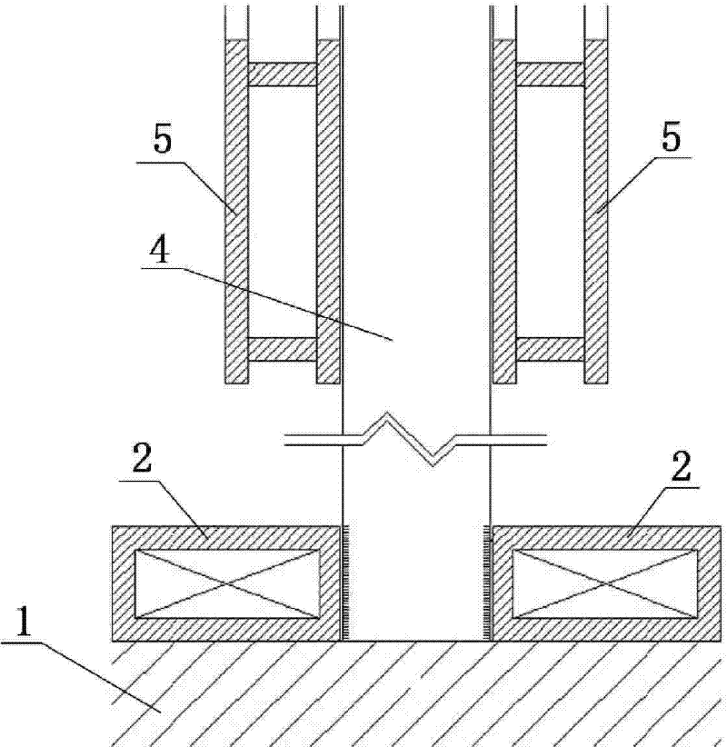 Fixing force transfer bracket for thermodynamic pipe in thermodynamic shield tunnel