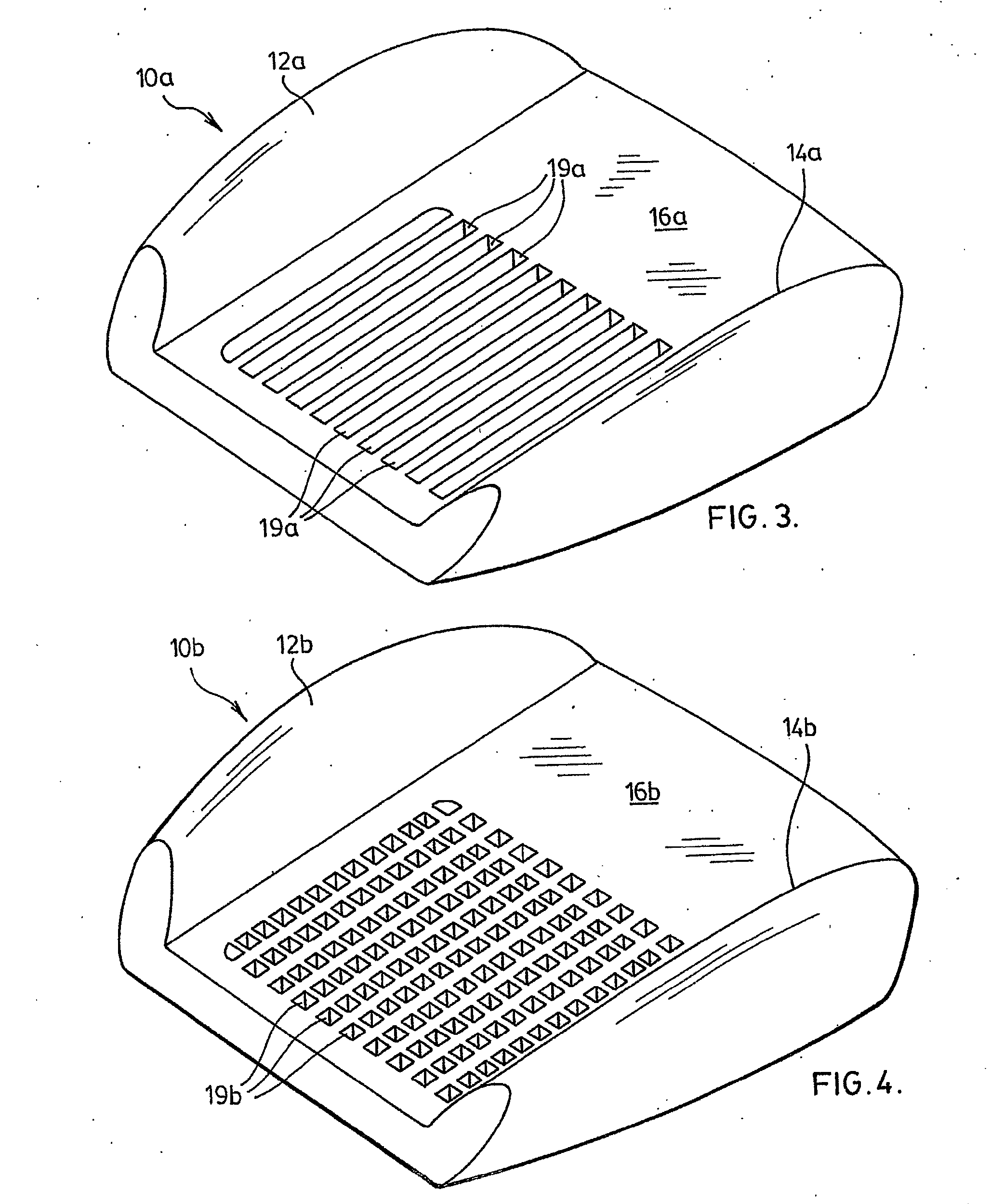 Foam seat element, mold for the production thereof and method to manufacture the mold