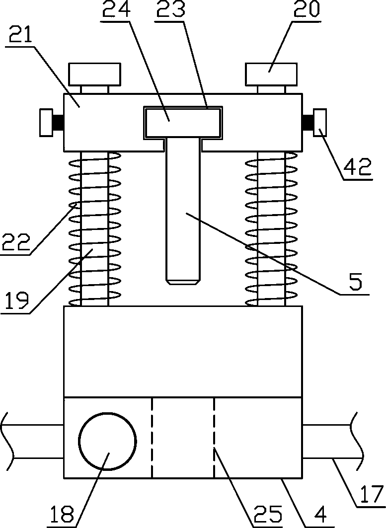 Aluminum product continuous punching mechanism