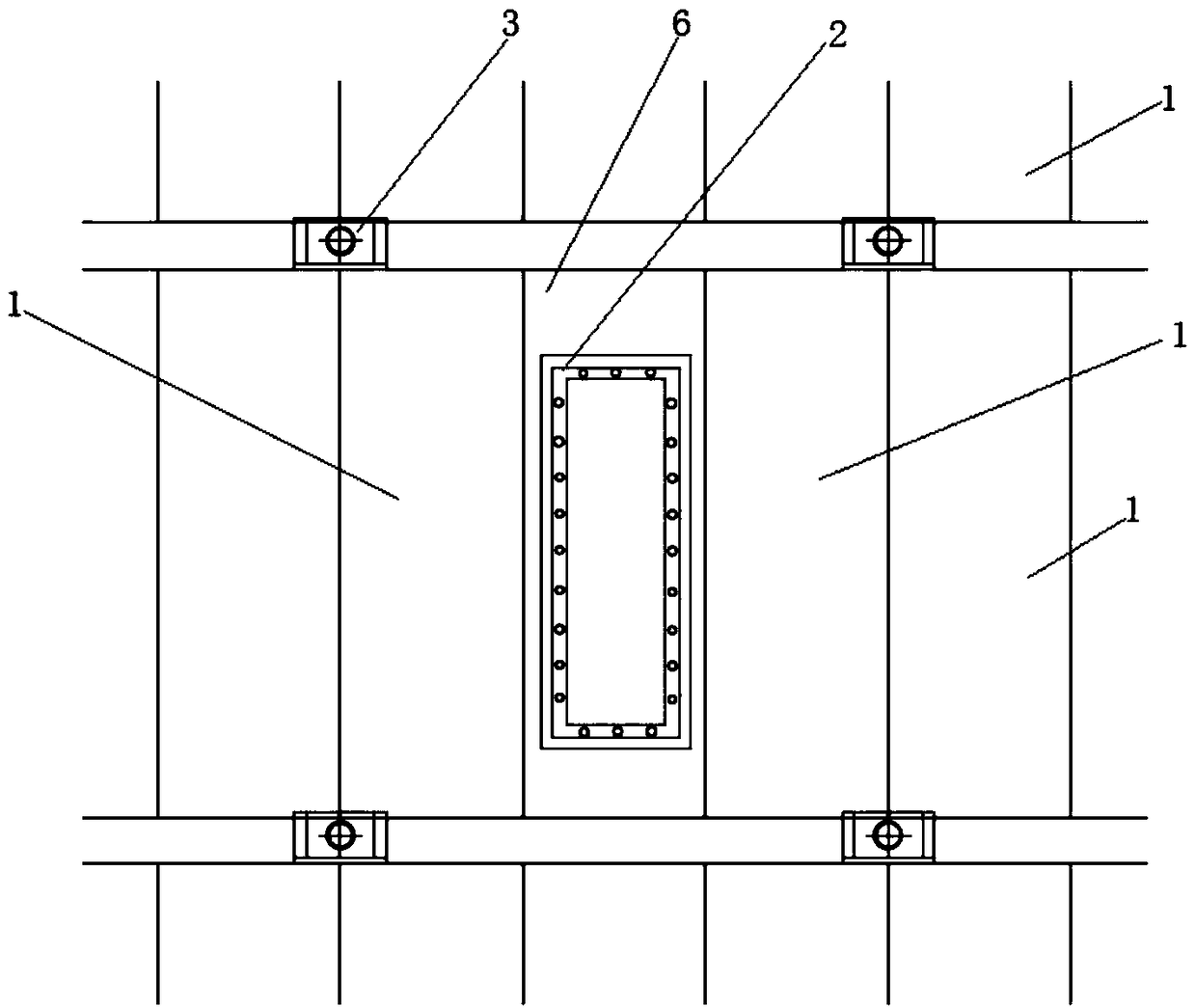 Formwork assembling structure with aluminum formwork combined body