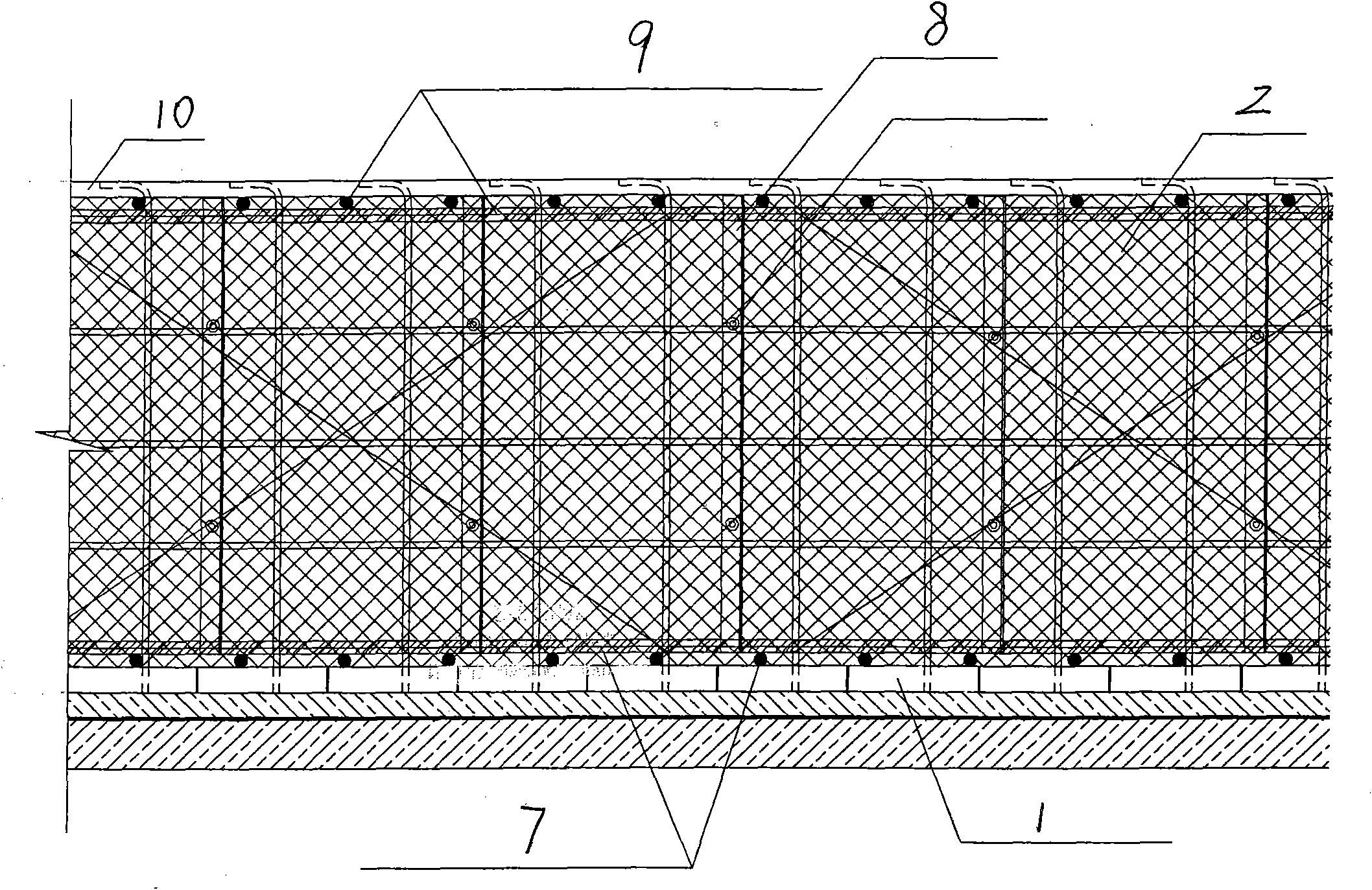 Construction method of sole plate post-poured strip form bracing system