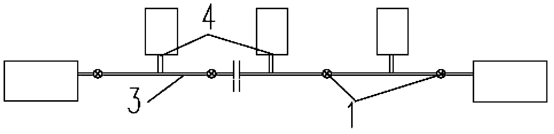 One-way pressure supplementing tower used for water conveying system