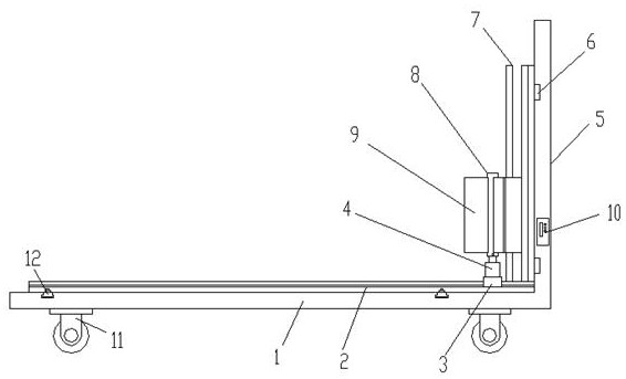 Plate anti-tilting arrangement packing device