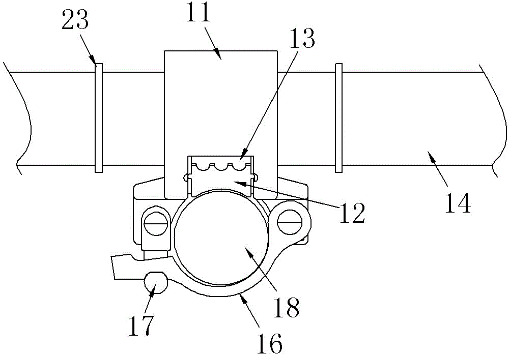 Scaffold cross-bar used for supporting girder formwork