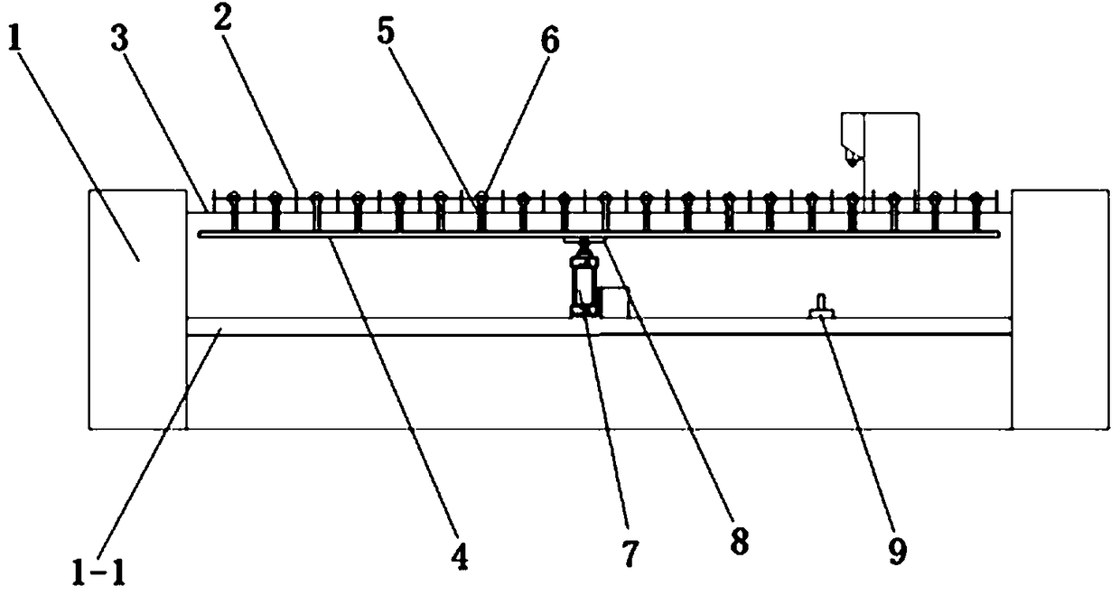 Pneumatic lifting mechanism for laser cutter for sheet bars of heat exchanger and control method for pneumatic lifting mechanism