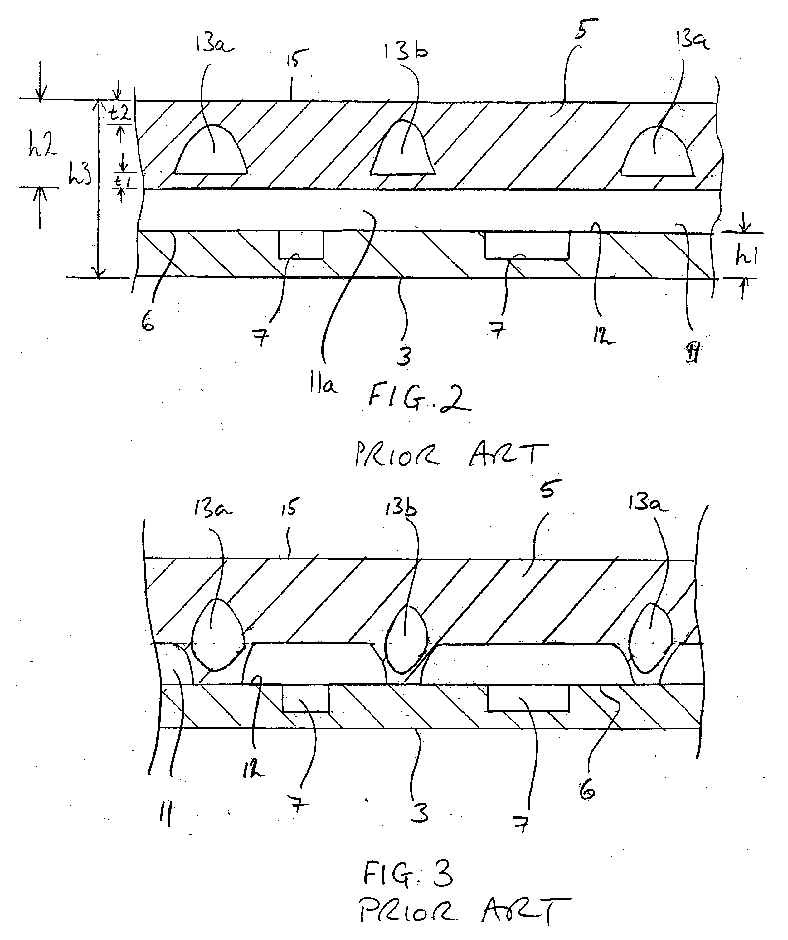 Microfluidic apparatus having a vaporizer and method of using same