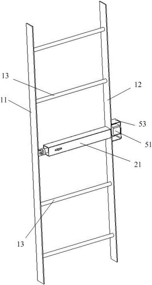 Crawling ladder for maintenance