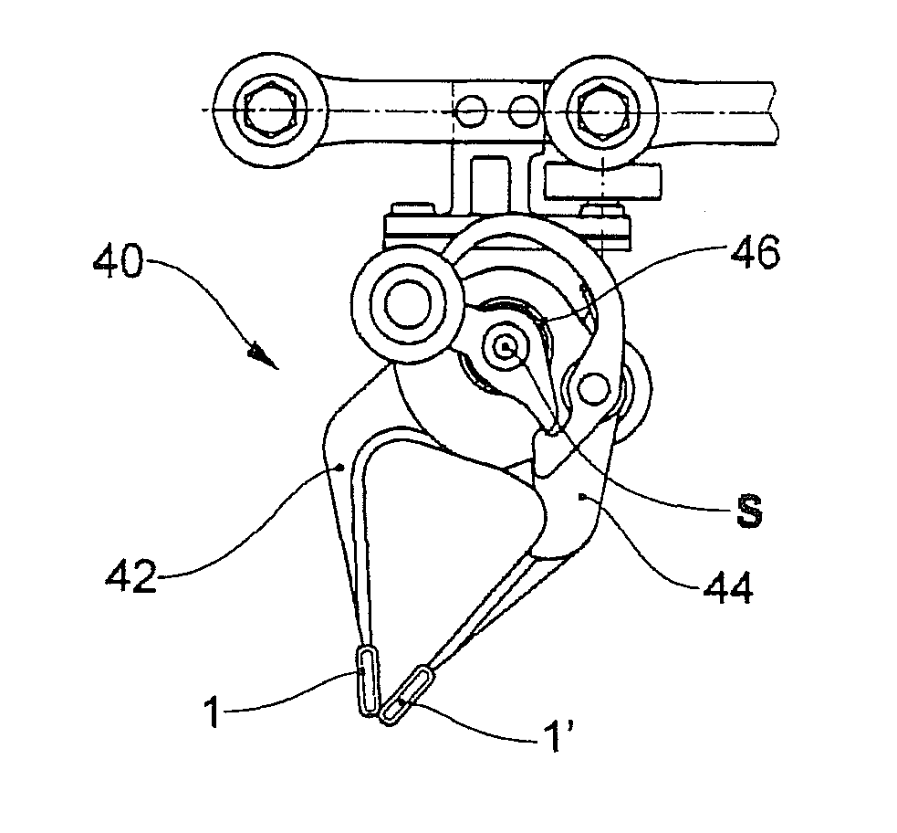 Clamping element for fitting on a clamping tongue of a gripper as well as gripper fitted with such a clamping element