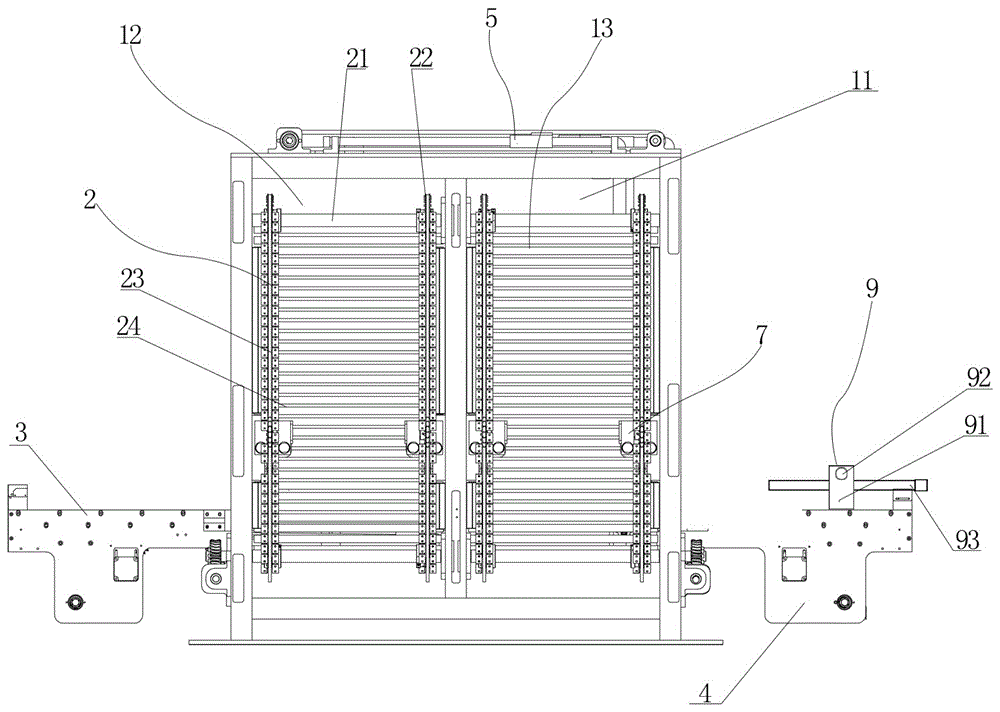 Vertical type oven capable of collecting materials automatically