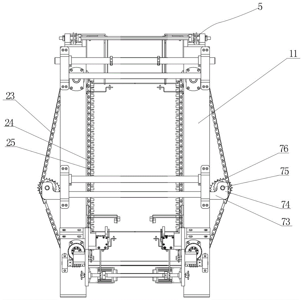 Vertical type oven capable of collecting materials automatically